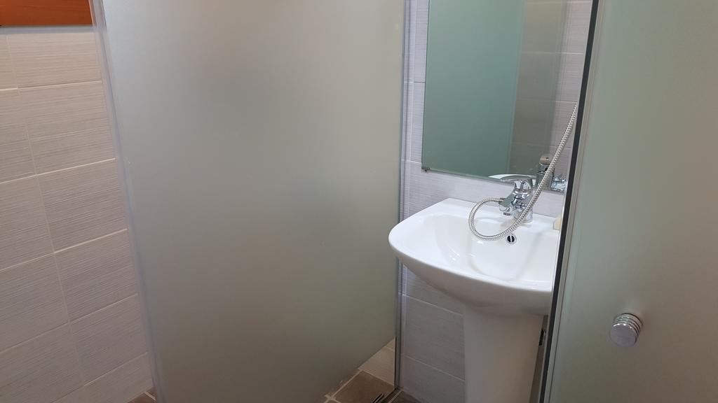 Haha Guesthouse Itaewon سيول الغرفة الصورة